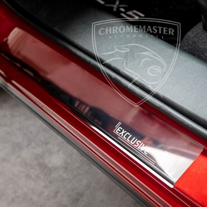 Nakładki progowe Chrome + grawer Mercedes Cklasa W203