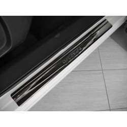 Embossed door sills Nissan Qashqai 2007-2013 black lettering