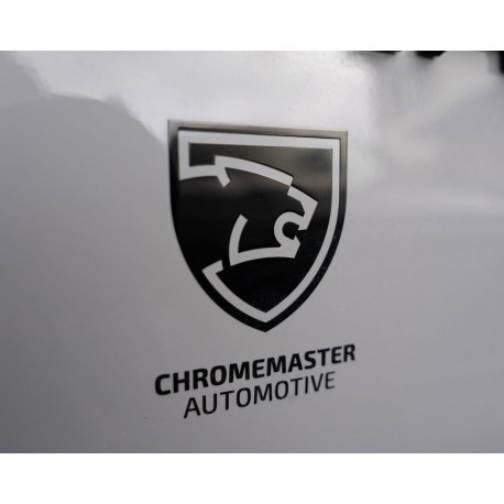 Trwała naklejka Chromemaster Automotive 2025 – czarna, 50x60 mm