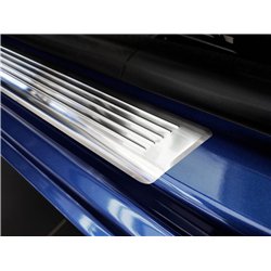 Listwy progowe do Dacia Sandero Hatchback 2021- | Stal nierdzewna