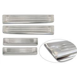 Listwy progowe do Dacia Duster 2024- | Srebrny Stal nierdzewna