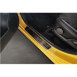 Listwy progowe do Mitsubishi Space Star Hatchback FL 2020-