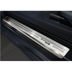 Listwy progowe do Volkswagen VW Touran 2015- | Stal nierdzewna