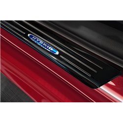 Listwy progowe do Toyota Yaris Hatchback Hybrid 5D 2020-