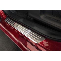 Listwy progowe do Toyota Yaris Cross 2021- Stal nierdzewna