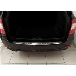 Listwa tylnego zderzaka do Skoda Superb Kombi PRE-FL 2010-2013