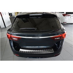 Listwa tylnego zderzaka Toyota Avensis Touring Sports Kombi FL 2015-2018