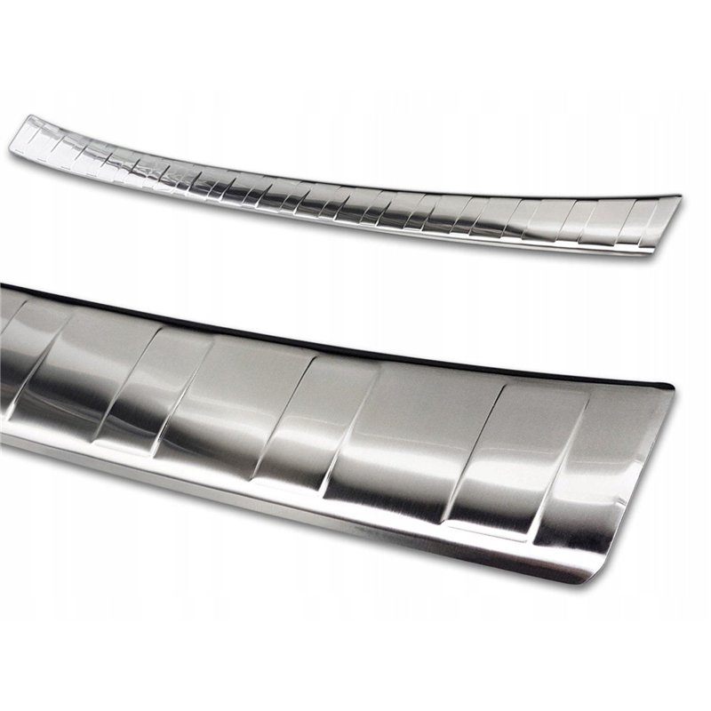 Rear bumper trim for Ford Focus Turnier Station Wagon 2018-