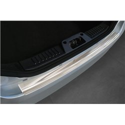 Listwa tylnego zderzaka Ford Fiesta Hatchback (Mk6 | B299/B409 CB1/CCN JA8/JR8) 3D 2008-2017