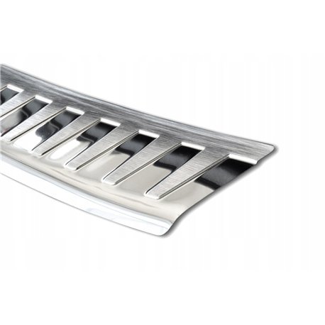 Rear bumper trim for Nissan Qashqai PRE-FL 2014-2017