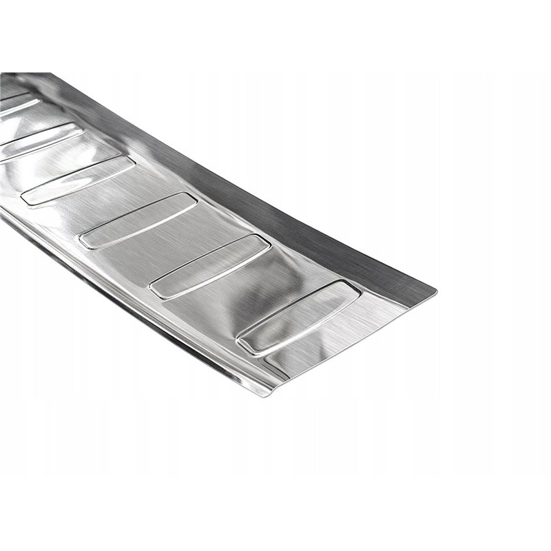 Listwa tylnego zderzaka do Volvo XC70 Kombi FL 2013-2016