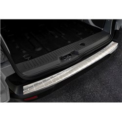 Listwa tylnego zderzaka do Ford Transit Connect 2013-2024