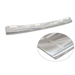 Listwa tylnego zderzaka do BMW 3 Seria Touring Kombi FL 2022-