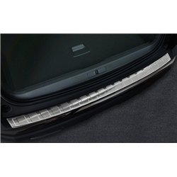 Listwa tylnego zderzaka do Peugeot 3008 2016-2023