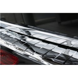 Listwa tylnego zderzaka do Audi Q5 2008-2016 | Stal nierdzewna