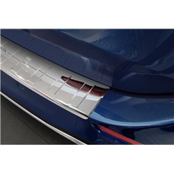 Listwa tylnego zderzaka do Mercedes C-Klasa Kombi 2021-