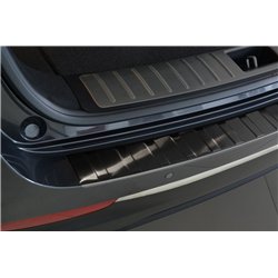 Listwa tylnego zderzaka do KIA Optima Kombi 2016-2020