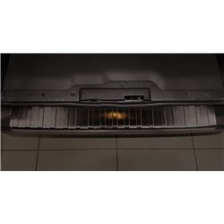 Listwa tylnego zderzaka do Opel Vivaro 2014-2019