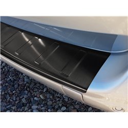 Listwa tylnego zderzaka do Peugeot 5008 2009-2017