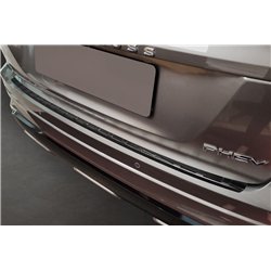 Listwa tylnego zderzaka Mitsubishi Eclipse Cross Plug-in Hybrid FL 2021-