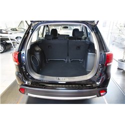 Listwa tylnego zderzaka do Mitsubishi Outlander FL 2015-2022