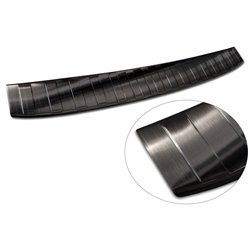 Listwa tylnego zderzaka do Fiat 500L FL 2017-2022 Stal nierdzewna