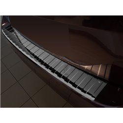 Listwa tylnego zderzaka Volkswagen VW Passat Variant Kombi 2014-2023