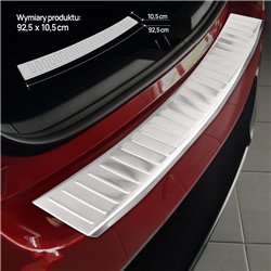 Listwa tylnego zderzaka Toyota Auris Hatchback II 5D FL 2015-2019