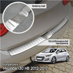 Listwa tylnego zderzaka do Hyundai i30 Hatchback II 5D 2012-2016
