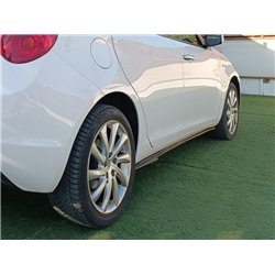 Dokładki progów Alfa Romeo Giulietta Hatchback II 940 5D 2010-2021 ABS