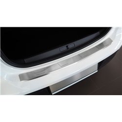 Listwa tylnego zderzaka Peugeot 208 Hatchback II P21 U 5D 2019-