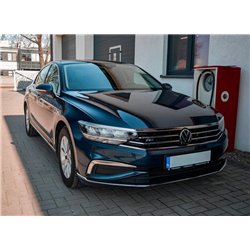 Grille trims under front lights for Volkswagen VW Passat Variant Station Wa