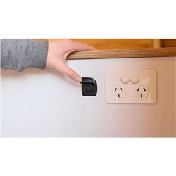 Gniazdo zasilania USB-A / USB-C z klapką ochronną