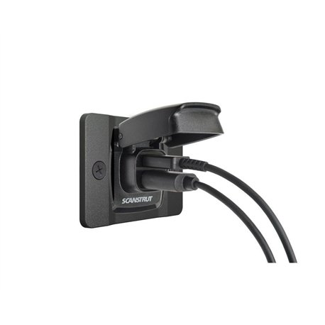 Gniazdo zasilania USB-A / USB-C z klapką ochronną z ramką montażową frontową