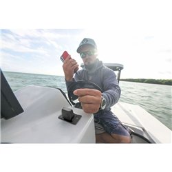 Gniazdo zasilania USB-A / USB-C z klapką ochronną z ramką montażową frontową