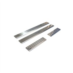 Listwy progowe do Dacia Duster I (HS) 2010-2017 | Chrom stal