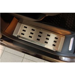 Nakładki na stopnie wewnętrzne przednie Volkswagen VW California T6.1 20