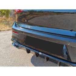 Dokładka tylnego zderzaka Volkswagen VW Golf Hatchback VIII CD 5D 2019-