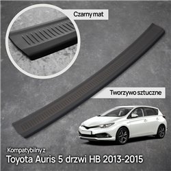 Listwa tylnego zderzaka Toyota Auris Hatchback II E180 5D PRE-FL 2013-20