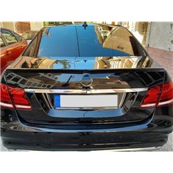 Lotka / spojler tylnej klapy Mercedes E-Klasa Sedan W212 2009-2015 PUR
