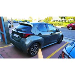 Spojler dachowy do Toyota Yaris Hatchback IV (XP210) 2020- | PUR