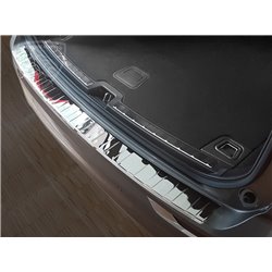 Nakładka z zagięciem na zderzak LUSTRO Volvo XC60 2017+