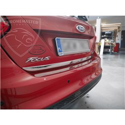 Listwa na krawędź tylnej klapy Ford Focus 3 FL 2015+ HATCHBACK