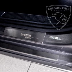 Nakładki progowe Matt + grawer Chrysler Voyager IV